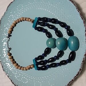 Torquise Blue Bead Necklace 16" X 13" Drop